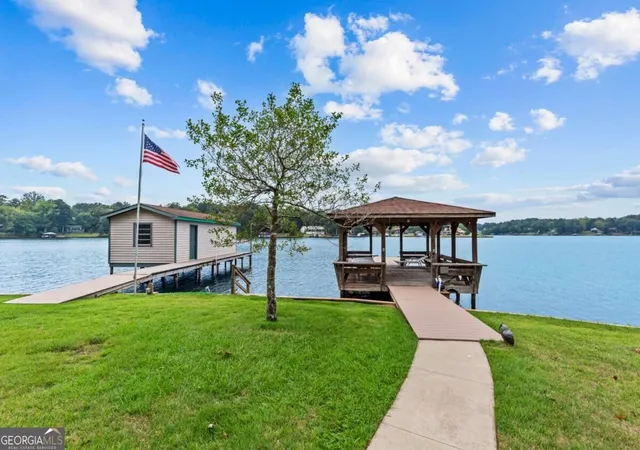 Photo 3 of Sale Pending at 126 Bourbon Point, Eatonton, GA 31024 | MLS# 10838351 | Listing updated on 2026-09-10