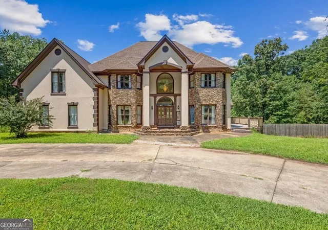 Photo 2 of Single family home for sale at 130 Bowman Mill Rd Ne, Winder, GA 30680 | MLS# 10829244 | Listing updated on 2026-09-12