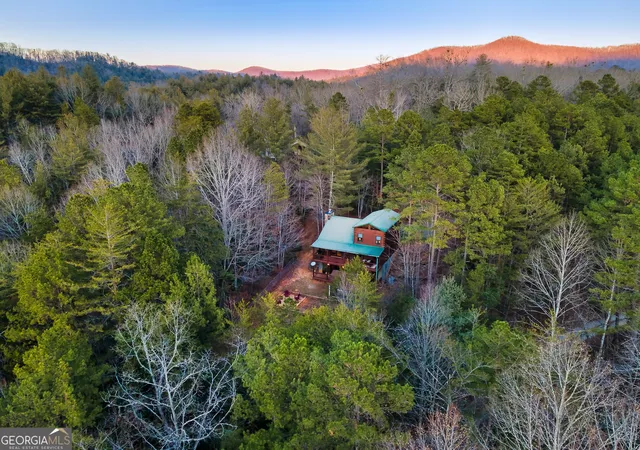 Photo 3 of Single family home for sale at 239 Ernest Alta Cir, Blue Ridge, GA 30513 | MLS# 10843835 | Listing updated on 2026-09-10