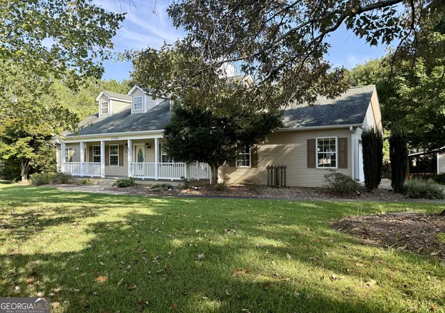 Photo 3 of Single family home for sale at 148 Swan Sanders Rd, Hartwell, GA 30643 | MLS# 10837937 | Listing updated on 2026-09-15