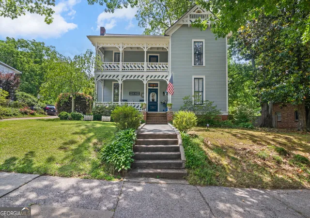 Photo 2 of Single family home for sale at 56 W Washington St, Newnan, GA 30263 | MLS# 10844614 | Listing updated on 2026-09-11