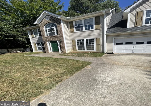 Photo 2 of Single family home for sale at 701 Simon Park Cir, Lawrenceville, GA 30045 | MLS# 10838082 | Listing updated on 2026-09-16