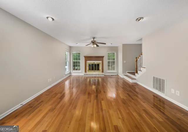 Photo 4 of Single family home for sale at 149 Lakeloch Dr, Lizella, GA 31052 | MLS# 10841168 | Listing updated on 2026-09-09