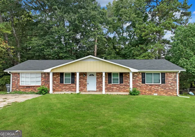 Photo 1 of Single family home for sale at 3021 Lakeridge Dr Se, Conyers, GA 30094 | MLS# 10851833 | Listing updated on 2026-10-07