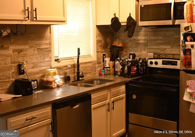 Photo 4 of Multi family home for sale at 6189 E Strickland St, Douglasville, GA 30134 | MLS# 10845974 | Listing updated on 2026-09-28