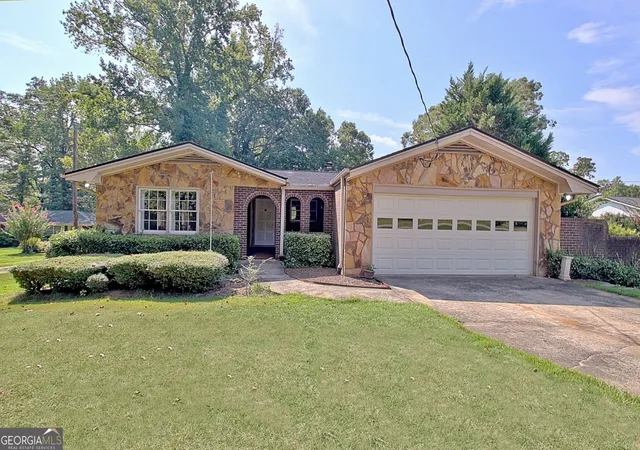 Photo 3 of Single family home for sale at 45 North Dr, Hampton, GA 30228 | MLS# 10839378 | Listing updated on 2026-09-23