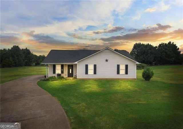 Photo 1 of Single family home for sale at 56 Stonegate Dr, Cedartown, GA 30125 | MLS# 10842022 | Listing updated on 2026-10-08