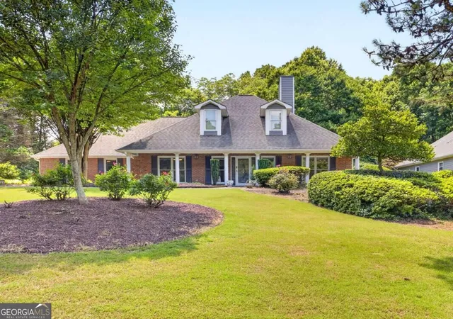 Photo 1 of Single family home for sale at 1650 Peachcrest Dr, Lawrenceville, GA 30043 | MLS# 10841911 | Listing updated on 2026-09-19