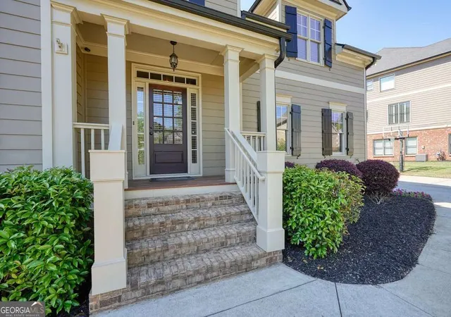 Photo 3 of Single family home for sale at 302 Grant Ct, Canton, GA 30114 | MLS# 10845457 | Listing updated on 2026-09-28