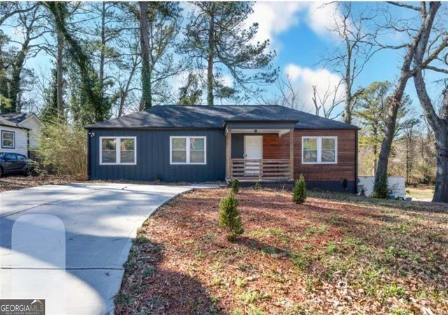 Photo 1 of Single family home for sale at 861 Norwood Rd Se, Atlanta, GA 30315 | MLS# 10842456 | Listing updated on 2026-09-11