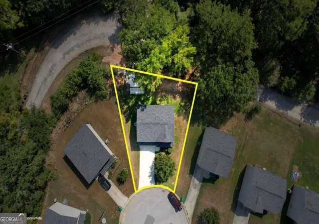 Photo 3 of Single family home for sale at 781 Dove Tree Ln, Social Circle, GA 30025 | MLS# 10851332 | Listing updated on 2026-10-07