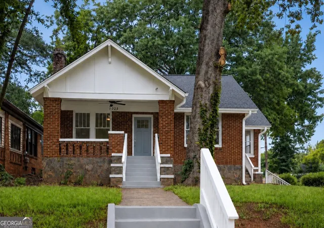 Photo 1 of Single family home for sale at 1025 Katherwood Dr Sw, Atlanta, GA 30310 | MLS# 10805152 | Listing updated on 2026-09-14