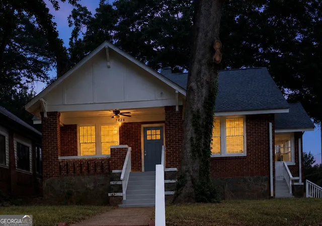 Photo 31 of Single family home for sale at 1025 Katherwood Dr Sw, Atlanta, GA 30310 | MLS# 10805152 | Listing updated on 2026-09-14