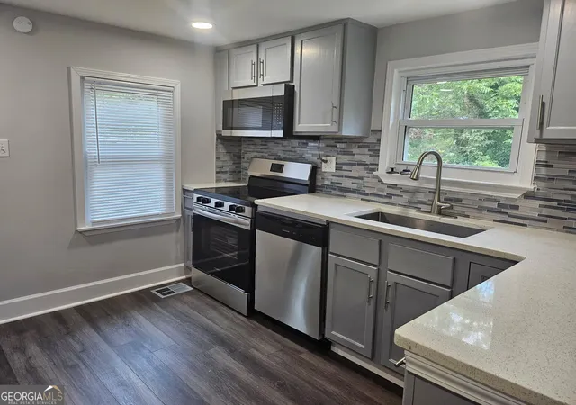 Photo 2 of Single family home for sale at 3845 Old Fairburn Rd Sw, South Fulton, GA 30331 | MLS# 10843317 | Listing updated on 2026-09-14