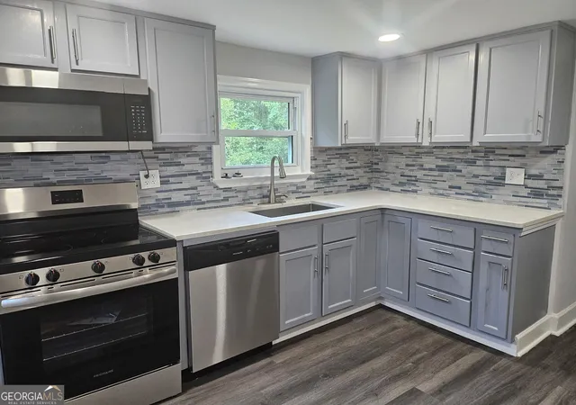 Photo 2 of Single family home for sale at 3845 Old Fairburn Rd SW, South Fulton, GA 30331 | MLS# 10843317 | Listing updated on 2026-09-14