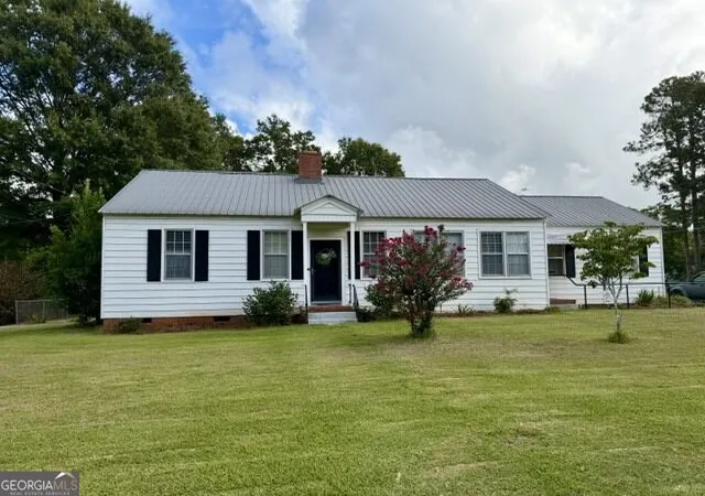 Photo 2 of Sale Pending at 204 West 1st Ave, Sandersville, GA 31082 | MLS# 10840362 | Listing updated on 2026-09-30