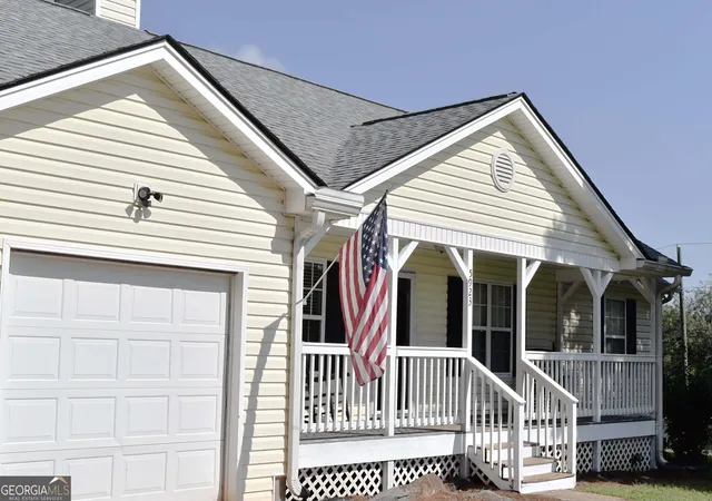 Photo 2 of Single family home for sale at 5923 Carter St, Lula, GA 30554 | MLS# 10849006 | Listing updated on 2026-10-02