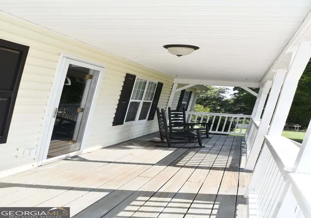 Photo 4 of Single family home for sale at 5923 Carter St, Lula, GA 30554 | MLS# 10849006 | Listing updated on 2026-10-02