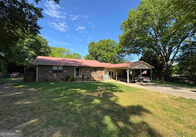 Photo 1 of Single family home for sale at 103 Brookwood Dr, Eatonton, GA 31024 | MLS# 10851590 | Listing updated on 2026-10-07