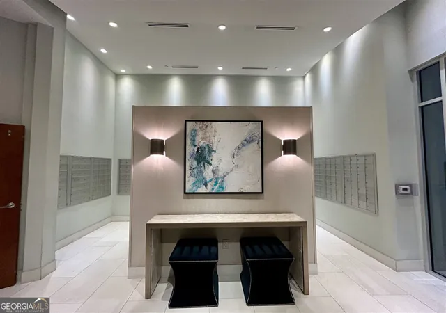 Photo 4 of Condo for sale at 250 Pharr Rd NE #APT 1801, Atlanta, GA 30305 | MLS# 10837104 | Listing updated on 2026-10-04