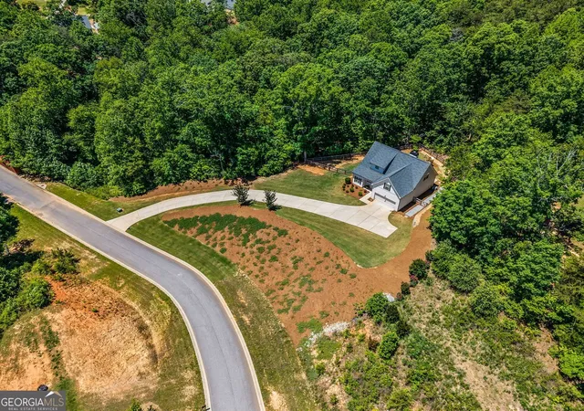 Photo 2 of Single family home for sale at 331 Bryndemere Dr, Dawsonville, GA 30534 | MLS# 10765470 | Listing updated on 2026-10-05