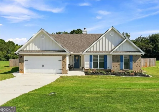 Single family home for sale at 156 Brookland Ct, Winder, GA 30680 | MLS# 10839054