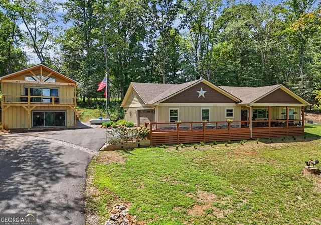 Photo 4 of Single family home for sale at 188 Oxford Trl, Blairsville, GA 30512 | MLS# 10837400 | Listing updated on 2026-09-14