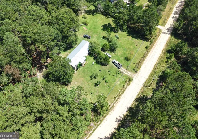 Photo 4 of House for sale at 686 Victory Cir, Lyons, GA 30436 | MLS# 10737773 | Listing updated on 2026-09-09