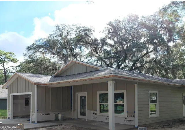 Photo 1 of Sale Pending at 31 Dallas Cir, Folkston, GA 31537 | MLS# 10843781 | Listing updated on 2026-09-10
