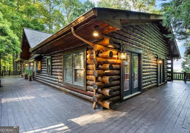 Photo 3 of Single family home for sale at 260 Observation Ln, Blue Ridge, GA 30513 | MLS# 10841023 | Listing updated on 2026-09-19