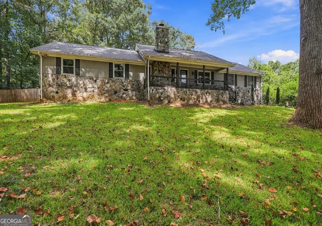Photo 3 of Single family home for sale at 100 Deer Forest Trl, Fayetteville, GA 30214 | MLS# 10845215 | Listing updated on 2026-09-27