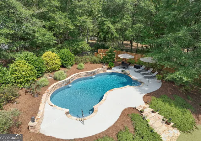 Photo 3 of Sale Pending at 112 Tullamore Trl, Tyrone, GA 30290 | MLS# 10848596 | Listing updated on 2026-10-09