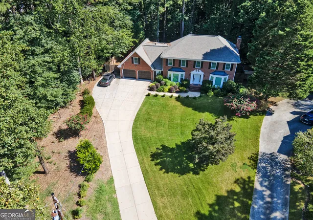 Photo 1 of Single family home for sale at 415 Spindle Ct, Sandy Springs, GA 30350 | MLS# 10839484 | Listing updated on 2026-10-20