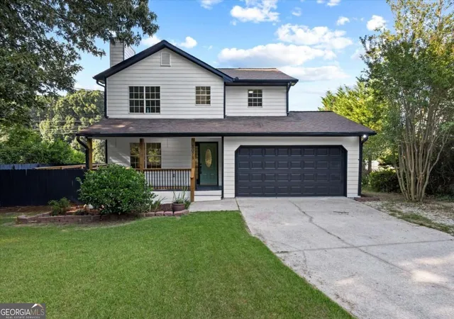Photo 1 of Single family home for sale at 3075 Ashly Forest Dr, Snellville, GA 30078 | MLS# 10842448 | Listing updated on 2026-09-09
