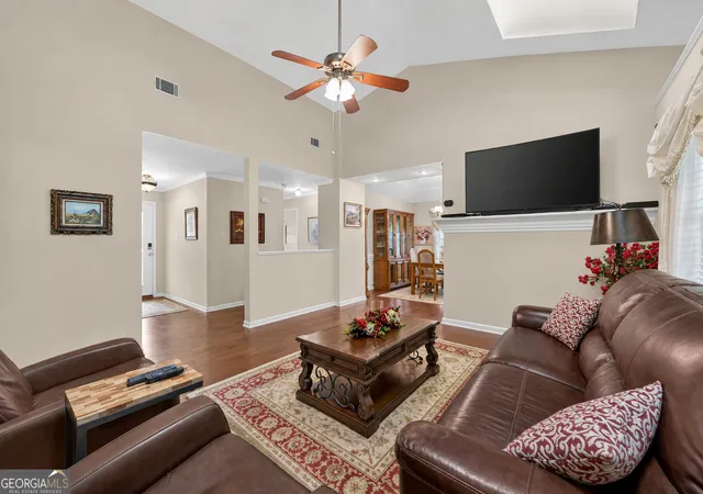 Photo 4 of Single family home for sale at 2955 Hillcreek Dr, Augusta, GA 30909 | MLS# 10778449 | Listing updated on 2026-09-11