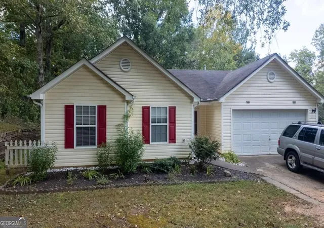Photo 2 of Single family home for sale at 4391 Marci St, Snellville, GA 30039 | MLS# 10849158 | Listing updated on 2026-10-02