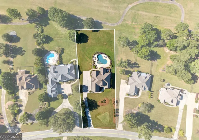 Photo 3 of Single family home for sale at 969 Palmetto Tyrone Rd, Sharpsburg, GA 30277 | MLS# 10846158 | Listing updated on 2026-09-30