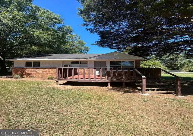 Photo 1 of Single family home for sale at 127 Hinton Dr, Mcdonough, GA 30253 | MLS# 10846628 | Listing updated on 2026-09-30