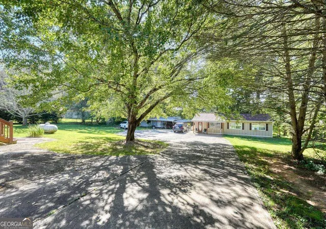 Photo 2 of Single family home for sale at 161&177 Butterfly Ln, Blairsville, GA 30512 | MLS# 10838255 | Listing updated on 2026-09-17