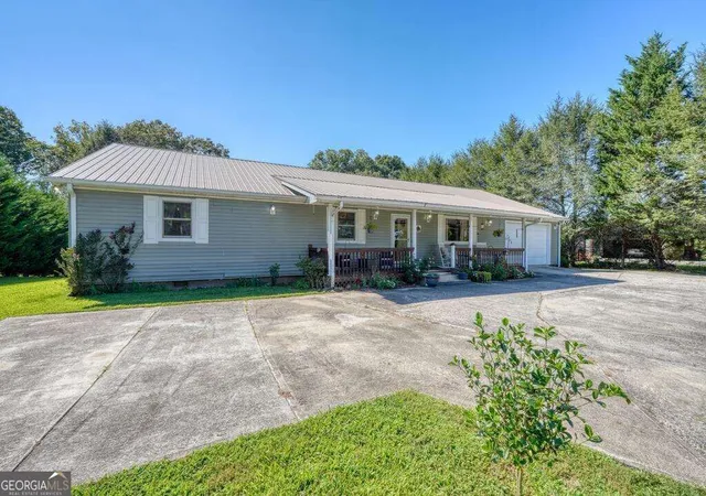 Photo 3 of Single family home for sale at 161&177 Butterfly Ln, Blairsville, GA 30512 | MLS# 10838255 | Listing updated on 2026-09-17