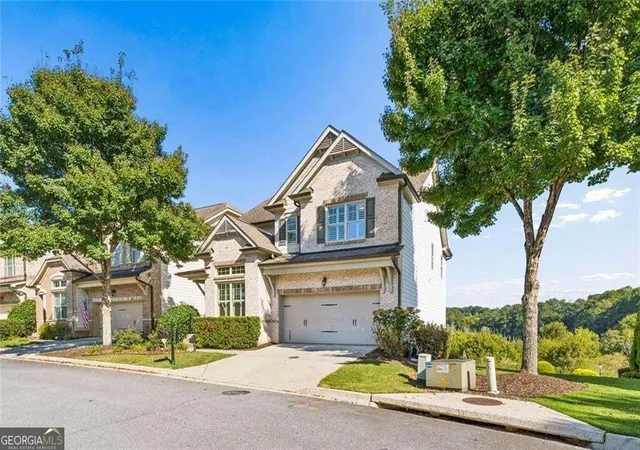 Photo 2 of Single family home for sale at 7290 Jamestown Dr, Alpharetta, GA 30005 | MLS# 10848846 | Listing updated on 2026-10-04