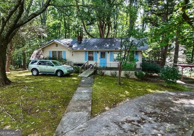 Photo 3 of Single family home for sale at 15225 Thompson Rd, Milton, GA 30004 | MLS# 10839193 | Listing updated on 2026-09-17