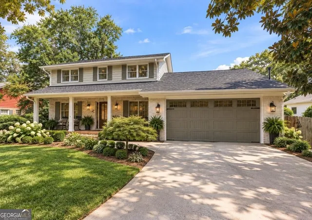 Photo 2 of Single family home for sale at 1582 Riverside Dr, Gainesville, GA 30501 | MLS# 10851077 | Listing updated on 2026-10-07
