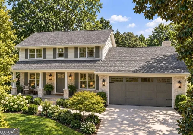Photo 3 of Single family home for sale at 1582 Riverside Dr, Gainesville, GA 30501 | MLS# 10851077 | Listing updated on 2026-10-07