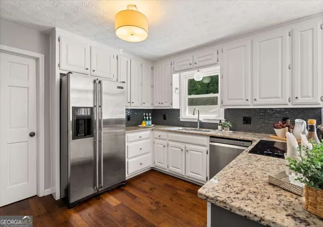 Photo 4 of Single family home for sale at 1820 Commonwealth Ave, Cumming, GA 30041 | MLS# 10838738 | Listing updated on 2026-09-19
