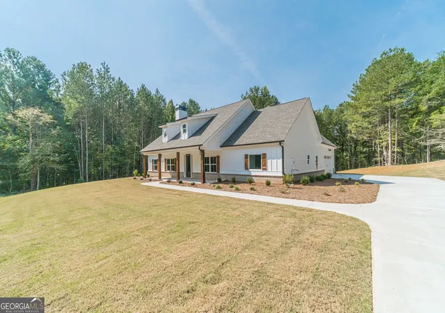 Photo 3 of Sale Pending at 63 Paul Smith Rd, Covington, GA 30014 | MLS# 10846559 | Listing updated on 2026-09-20