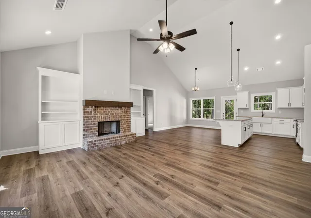 Photo 4 of Sale Pending at 63 Paul Smith Rd, Covington, GA 30014 | MLS# 10846559 | Listing updated on 2026-09-20