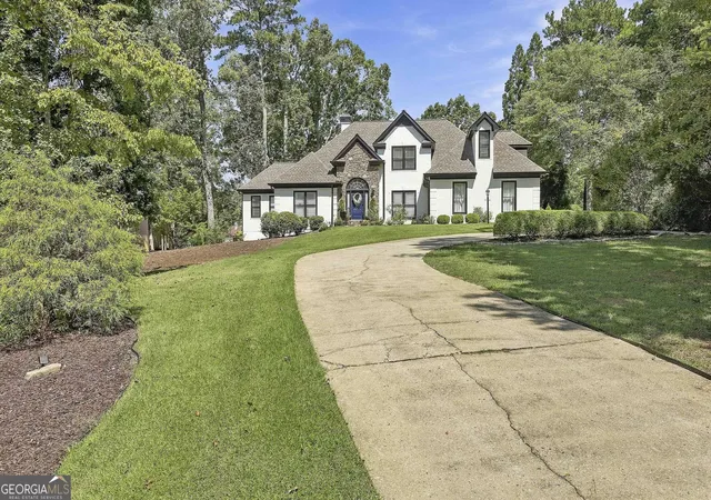 Photo 3 of Single family home for sale at 145 Fawn Ridge, Newnan, GA 30265 | MLS# 10842652 | Listing updated on 2026-09-30
