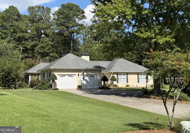 Photo 3 of Single family home for sale at 1996 Amber Leaf Ct, Jonesboro, GA 30236 | MLS# 10839459 | Listing updated on 2026-09-12
