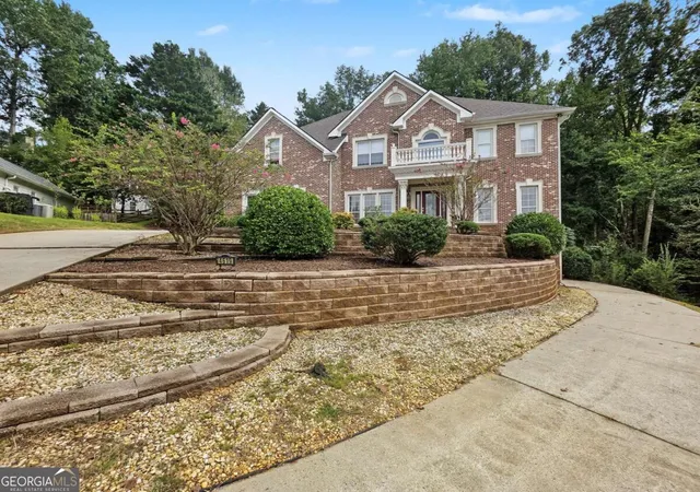 Photo 2 of Single family home for sale at 4619 Kiplin Lake Ct, Sugar Hill, GA 30518 | MLS# 10852902 | Listing updated on 2026-10-08
